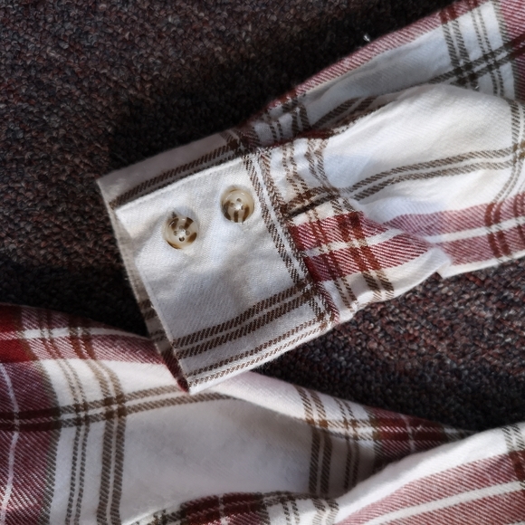 🔵3/$30 Plaid Button Up Longsleeve Hooded Shirt - Picture 11 of 14
